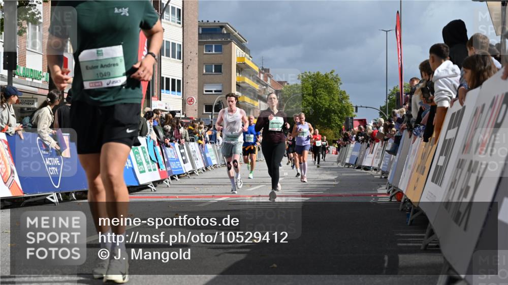 20.09.2026 - PSD Bank Halbmarathon J. Mangold http://msf.ph/oto/10529412 20.09.2026 12:13:47 Ziel 1049, 1109, 1339, 1397, 1463, 1524, 1935, 2162, 2604, 3030, 3509, 4207 meine-sportfotos.de