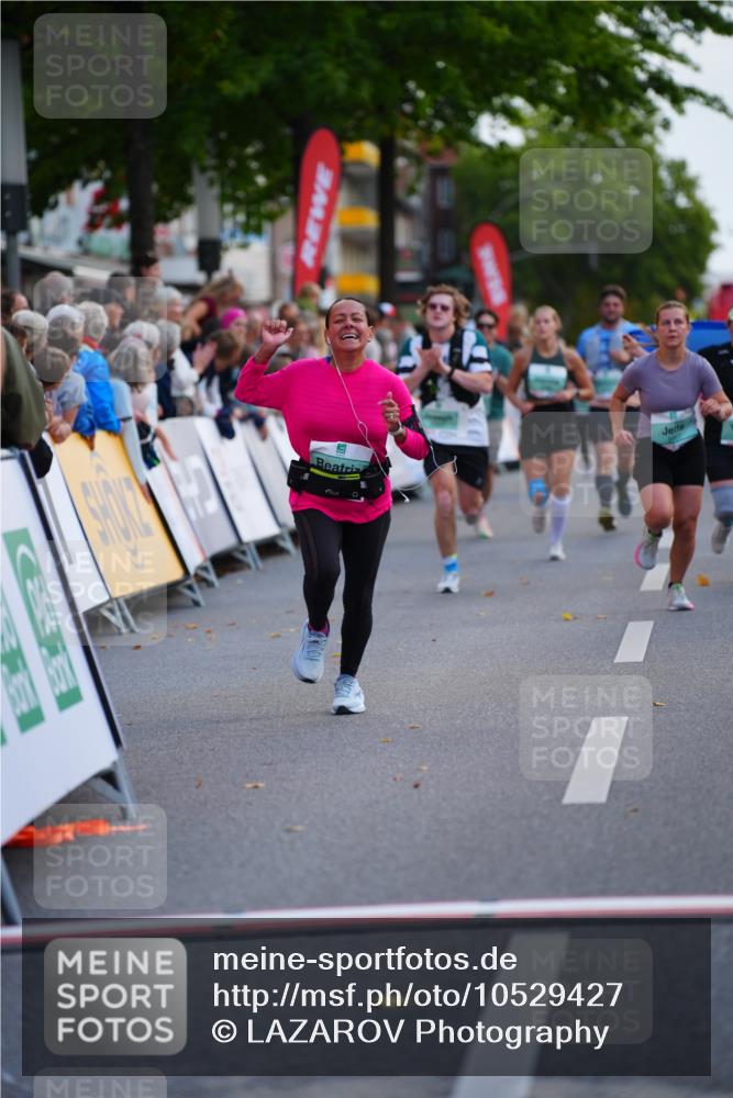 20.09.2026 - PSD Bank Halbmarathon LAZAROV Photography http://msf.ph/oto/10529427 20.09.2026 12:10:03 Ziel 1180, 2018, 2434, 2497, 2599, 2667, 4397, 4703 meine-sportfotos.de