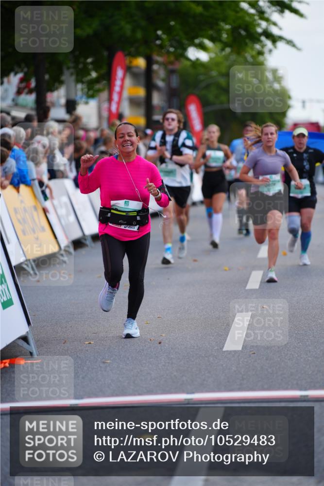 20.09.2026 - PSD Bank Halbmarathon LAZAROV Photography http://msf.ph/oto/10529483 20.09.2026 12:10:03 Ziel 1180, 2018, 2434, 2497, 2599, 2667, 4397, 4703 meine-sportfotos.de