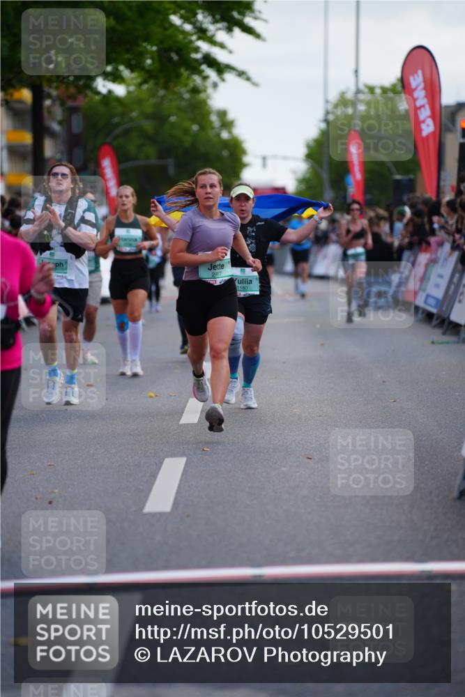 20.09.2026 - PSD Bank Halbmarathon LAZAROV Photography http://msf.ph/oto/10529501 20.09.2026 12:10:04 Ziel 1180, 1942, 2278, 2434, 2497, 2599, 2667, 4397, 4703 meine-sportfotos.de
