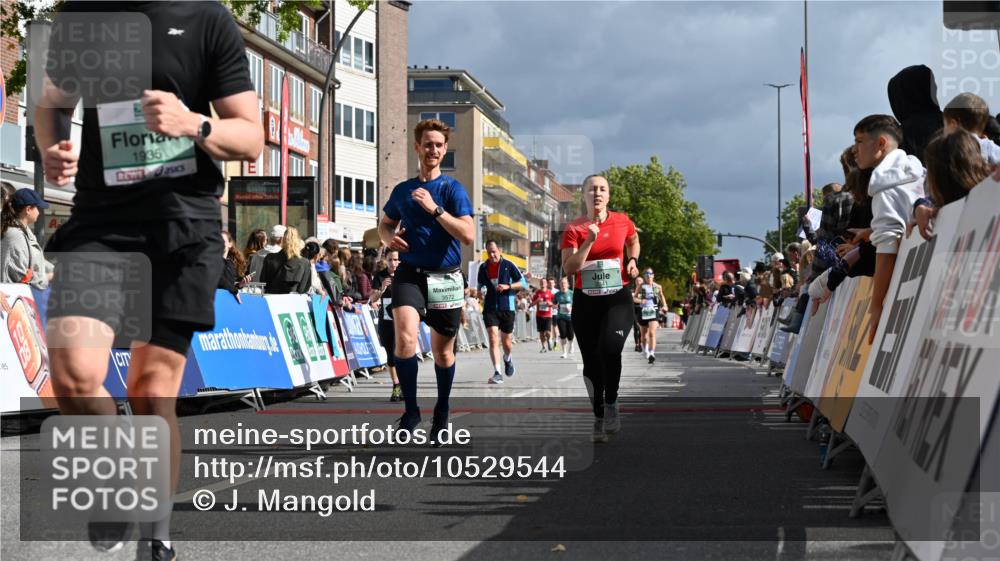 20.09.2026 - PSD Bank Halbmarathon J. Mangold http://msf.ph/oto/10529544 20.09.2026 12:13:55 Ziel 1109, 1373, 1397, 1935, 2341, 2609, 3471, 3509, 3572, 4207, 4438 meine-sportfotos.de