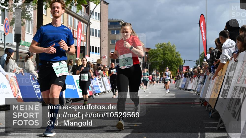 20.09.2026 - PSD Bank Halbmarathon J. Mangold http://msf.ph/oto/10529569 20.09.2026 12:13:56 Ziel 1373, 1588, 1935, 2341, 2609, 3471, 3509, 3572, 4207, 4438 meine-sportfotos.de