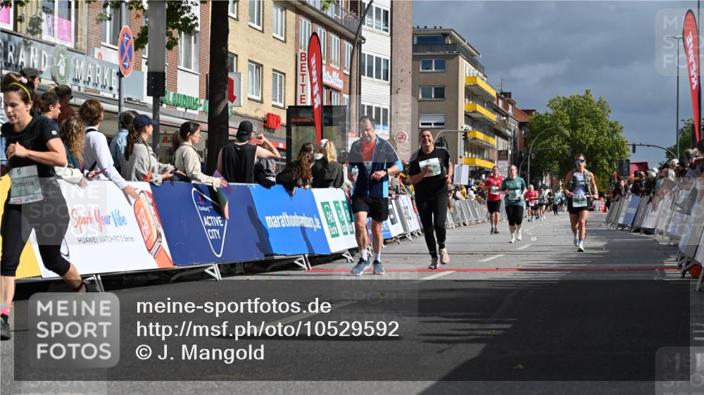 20.09.2026 - PSD Bank Halbmarathon J. Mangold http://msf.ph/oto/10529592 20.09.2026 12:13:58 Ziel 1373, 1588, 1935, 2341, 2609, 3471, 3509, 3572, 4207, 4438 meine-sportfotos.de