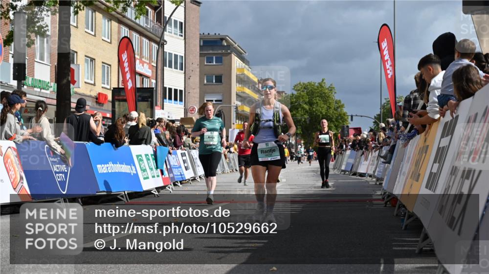 20.09.2026 - PSD Bank Halbmarathon J. Mangold http://msf.ph/oto/10529662 20.09.2026 12:14:02 Ziel 1373, 1588, 1848, 2341, 2609, 3416, 3471, 3572, 3758, 4438 meine-sportfotos.de