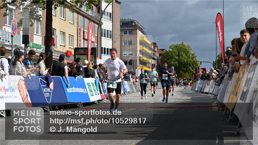 20.09.2026 - PSD Bank Halbmarathon J. Mangold http://msf.ph/oto/10529817 20.09.2026 12:14:23 Ziel 1501, 1646, 1703, 2415, 2721, 2834, 3055, 3498, 3946 meine-sportfotos.de