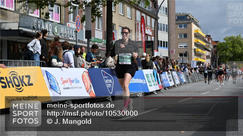 20.09.2026 - PSD Bank Halbmarathon J. Mangold http://msf.ph/oto/10530000 20.09.2026 12:14:35 Ziel 1501, 1703, 2259, 3126, 3498, 3499 meine-sportfotos.de