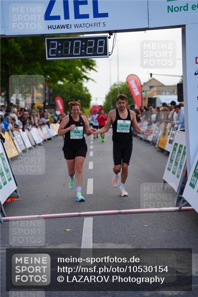 20.09.2026 - PSD Bank Halbmarathon LAZAROV Photography http://msf.ph/oto/10530154 20.09.2026 12:10:28 Ziel 1878, 2163, 3391, 3742, 4576, 4577 meine-sportfotos.de
