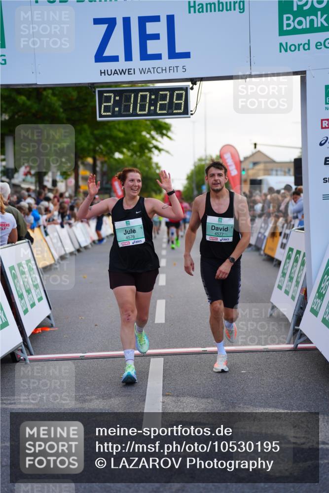 20.09.2026 - PSD Bank Halbmarathon LAZAROV Photography http://msf.ph/oto/10530195 20.09.2026 12:10:29 Ziel 1878, 2163, 3391, 3742, 4576, 4577 meine-sportfotos.de