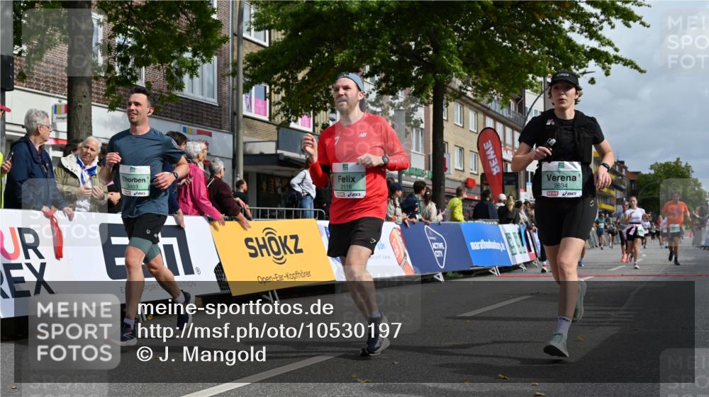 20.09.2026 - PSD Bank Halbmarathon J. Mangold http://msf.ph/oto/10530197 20.09.2026 12:14:54 Ziel 1379, 1910, 2116, 2523, 2634, 2655, 2700, 3056, 3282, 3403, 3456, 3723, 4079 meine-sportfotos.de