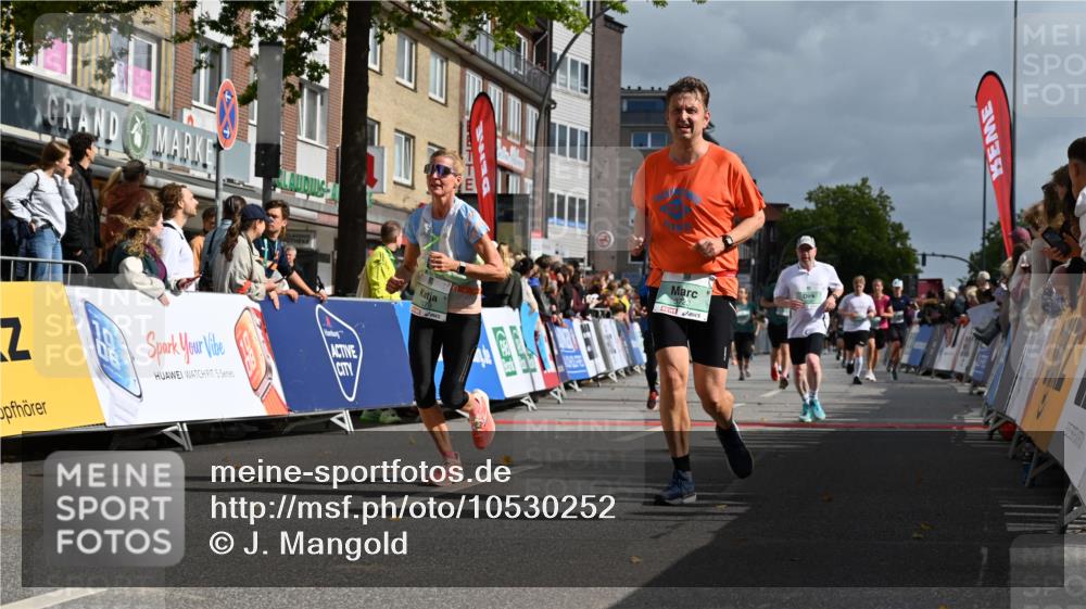 20.09.2026 - PSD Bank Halbmarathon J. Mangold http://msf.ph/oto/10530252 20.09.2026 12:14:59 Ziel 1379, 2116, 2288, 2348, 2523, 2634, 2655, 2861, 3031, 3056, 3118, 3282, 3403, 3723, 3815, 4079, 4473, 4474, 4475 meine-sportfotos.de