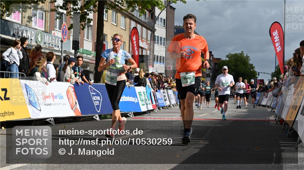 20.09.2026 - PSD Bank Halbmarathon J. Mangold http://msf.ph/oto/10530259 20.09.2026 12:14:59 Ziel 1379, 2116, 2288, 2348, 2523, 2634, 2655, 2861, 3031, 3056, 3118, 3282, 3403, 3723, 3815, 4079, 4473, 4474, 4475 meine-sportfotos.de