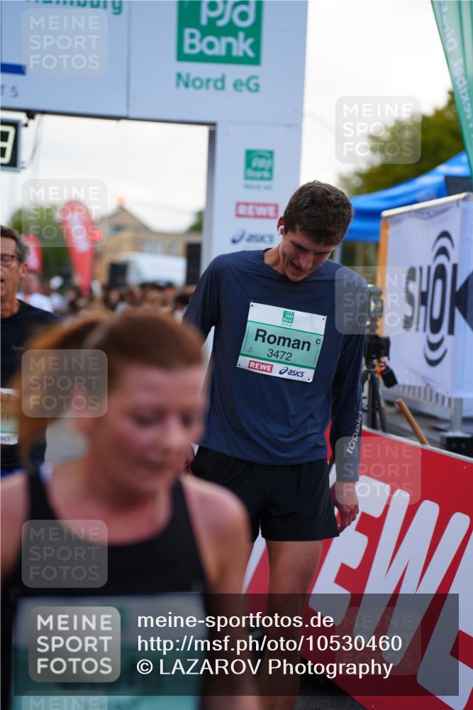 20.09.2026 - PSD Bank Halbmarathon LAZAROV Photography http://msf.ph/oto/10530460 20.09.2026 12:10:48 Ziel 1037, 1303, 1984, 2072, 2767, 2768, 3122, 3472, 3829, 4024, 4083, 4701 meine-sportfotos.de