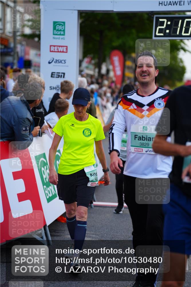 20.09.2026 - PSD Bank Halbmarathon LAZAROV Photography http://msf.ph/oto/10530480 20.09.2026 12:10:49 Ziel 1037, 1303, 1984, 2072, 2767, 2768, 3122, 3472, 3829, 4024, 4083, 4701 meine-sportfotos.de