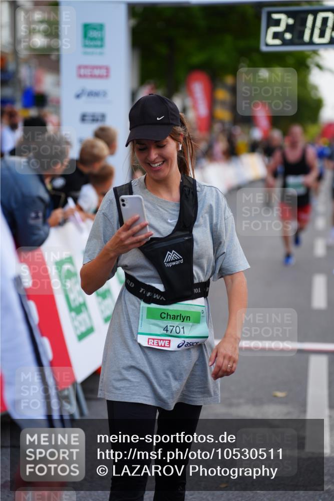 20.09.2026 - PSD Bank Halbmarathon LAZAROV Photography http://msf.ph/oto/10530511 20.09.2026 12:10:51 Ziel 1037, 1303, 2072, 3122, 3472, 3829, 4024, 4083, 4186, 4530, 4701 meine-sportfotos.de