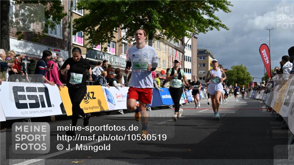 20.09.2026 - PSD Bank Halbmarathon J. Mangold http://msf.ph/oto/10530519 20.09.2026 12:15:18 Ziel 1069, 1516, 1529, 1769, 2800, 3276, 3277, 3553, 3568, 4058, 4673, 4677 meine-sportfotos.de