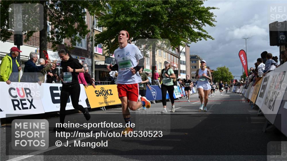 20.09.2026 - PSD Bank Halbmarathon J. Mangold http://msf.ph/oto/10530523 20.09.2026 12:15:18 Ziel 1069, 1516, 1529, 1769, 2800, 3276, 3277, 3553, 3568, 4058, 4673, 4677 meine-sportfotos.de