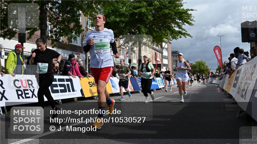 20.09.2026 - PSD Bank Halbmarathon J. Mangold http://msf.ph/oto/10530527 20.09.2026 12:15:18 Ziel 1069, 1516, 1529, 1769, 2800, 3276, 3277, 3553, 3568, 4058, 4673, 4677 meine-sportfotos.de