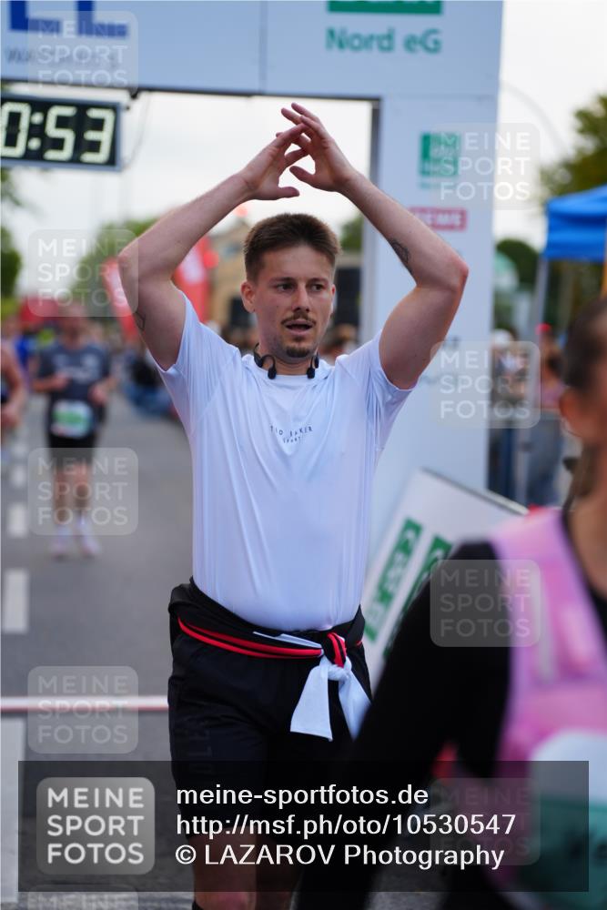 20.09.2026 - PSD Bank Halbmarathon LAZAROV Photography http://msf.ph/oto/10530547 20.09.2026 12:10:52 Ziel 1037, 1569, 2072, 3122, 3472, 3475, 3829, 4024, 4083, 4186, 4530, 4701 meine-sportfotos.de