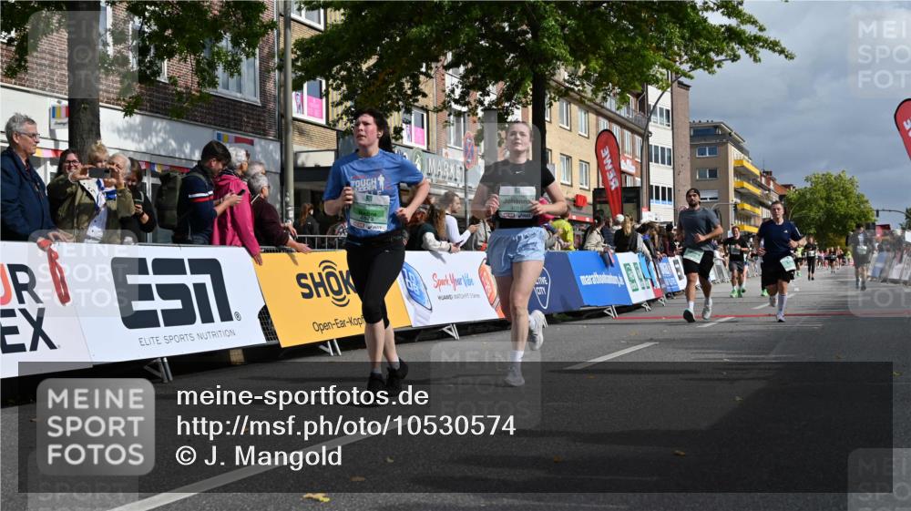 20.09.2026 - PSD Bank Halbmarathon J. Mangold http://msf.ph/oto/10530574 20.09.2026 12:15:23 Ziel 1069, 1084, 1357, 1516, 1769, 2800, 3010, 3011, 3276, 3277, 3553, 3568, 4058, 4673 meine-sportfotos.de