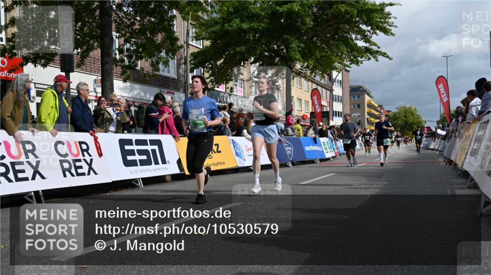 20.09.2026 - PSD Bank Halbmarathon J. Mangold http://msf.ph/oto/10530579 20.09.2026 12:15:23 Ziel 1069, 1084, 1357, 1516, 1769, 2800, 3010, 3011, 3276, 3277, 3553, 3568, 4058, 4673 meine-sportfotos.de