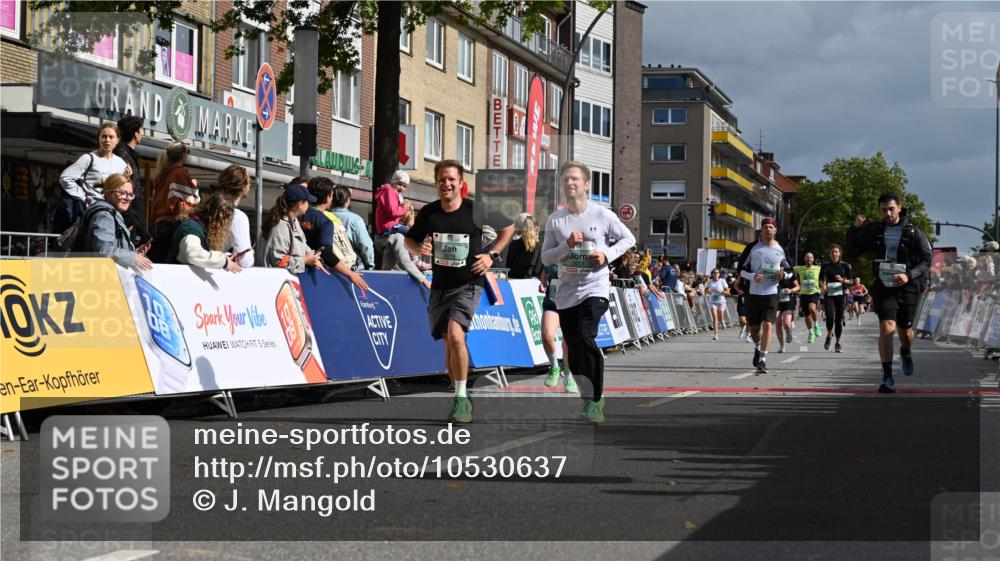 20.09.2026 - PSD Bank Halbmarathon J. Mangold http://msf.ph/oto/10530637 20.09.2026 12:15:27 Ziel 1084, 1132, 1357, 1769, 2315, 3010, 3011, 3101, 3276, 3277, 3367, 4058, 4673 meine-sportfotos.de