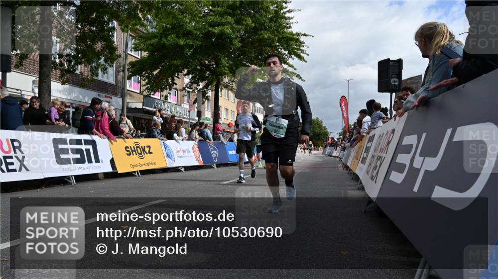 20.09.2026 - PSD Bank Halbmarathon J. Mangold http://msf.ph/oto/10530690 20.09.2026 12:15:32 Ziel 1084, 1132, 1357, 2315, 2316, 2576, 3010, 3011, 3101, 3202, 3367 meine-sportfotos.de