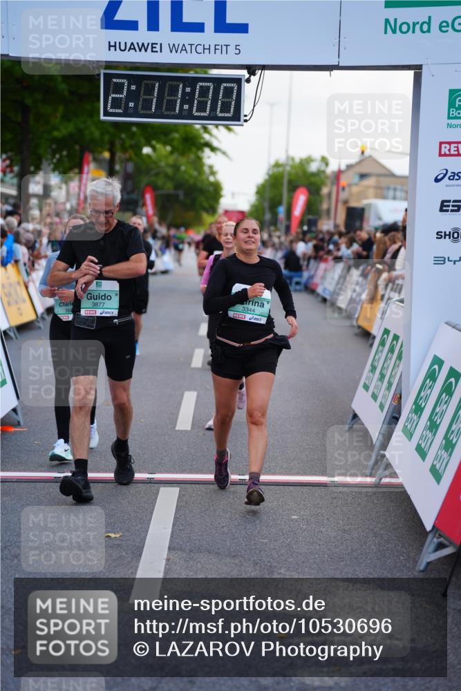 20.09.2026 - PSD Bank Halbmarathon LAZAROV Photography http://msf.ph/oto/10530696 20.09.2026 12:11:00 Ziel 1569, 1756, 2335, 2359, 3344, 3396, 3475, 3680, 3877, 4186, 4530 meine-sportfotos.de