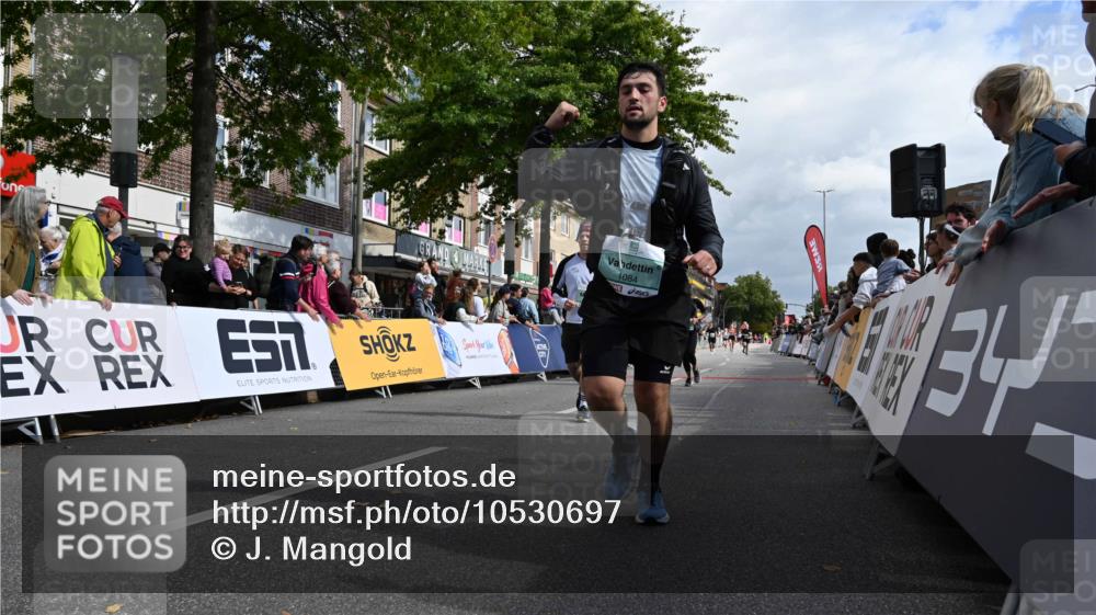 20.09.2026 - PSD Bank Halbmarathon J. Mangold http://msf.ph/oto/10530697 20.09.2026 12:15:32 Ziel 1084, 1132, 1357, 2315, 2316, 2576, 3010, 3011, 3101, 3202, 3367 meine-sportfotos.de