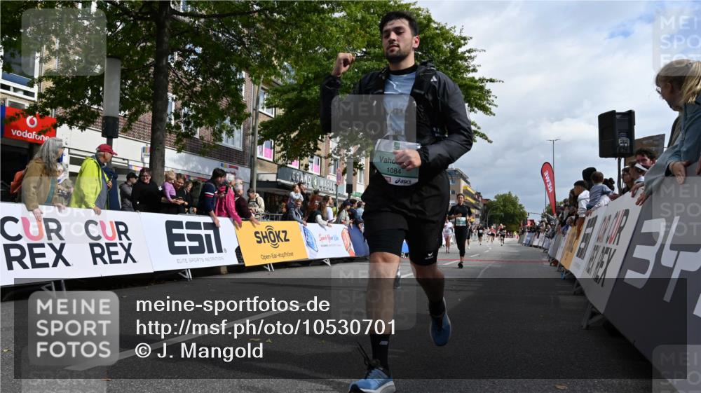20.09.2026 - PSD Bank Halbmarathon J. Mangold http://msf.ph/oto/10530701 20.09.2026 12:15:33 Ziel 1084, 1132, 1357, 2315, 2316, 2576, 3010, 3011, 3101, 3202, 3367 meine-sportfotos.de
