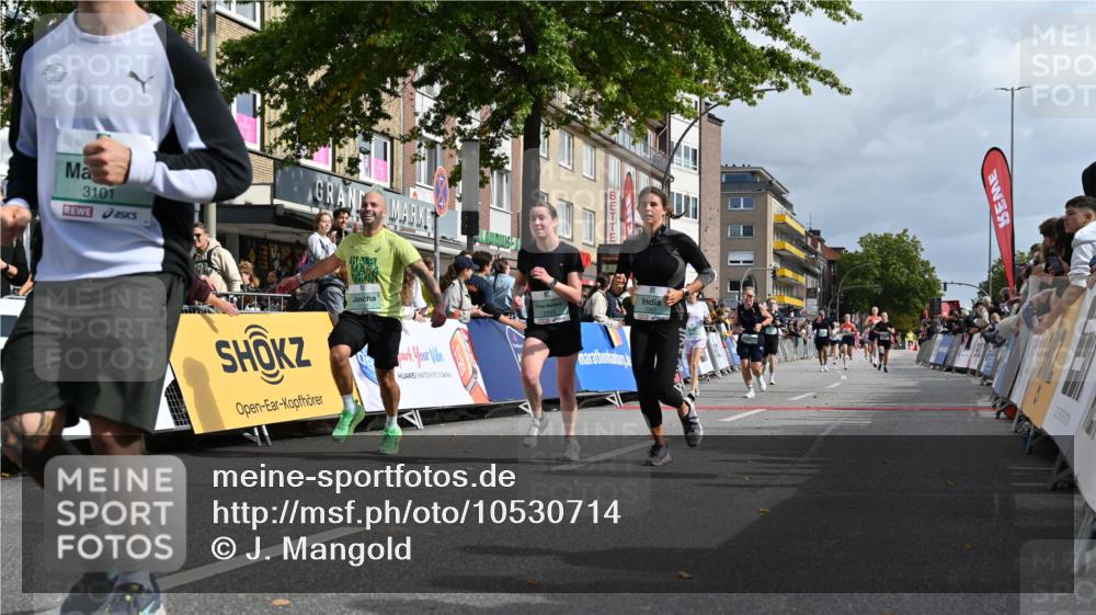 20.09.2026 - PSD Bank Halbmarathon J. Mangold http://msf.ph/oto/10530714 20.09.2026 12:15:34 Ziel 1084, 1132, 1357, 2315, 2316, 2576, 3010, 3011, 3101, 3202, 3367 meine-sportfotos.de