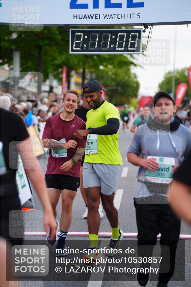 20.09.2026 - PSD Bank Halbmarathon LAZAROV Photography http://msf.ph/oto/10530857 20.09.2026 12:11:08 Ziel 1752, 1756, 2335, 2359, 2602, 2610, 3396, 3405, 3680, 3752, 4401, 4402 meine-sportfotos.de