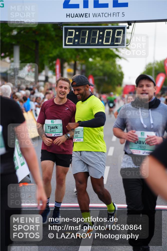 20.09.2026 - PSD Bank Halbmarathon LAZAROV Photography http://msf.ph/oto/10530864 20.09.2026 12:11:08 Ziel 1752, 1756, 2335, 2359, 2602, 2610, 3396, 3405, 3680, 3752, 4401, 4402 meine-sportfotos.de
