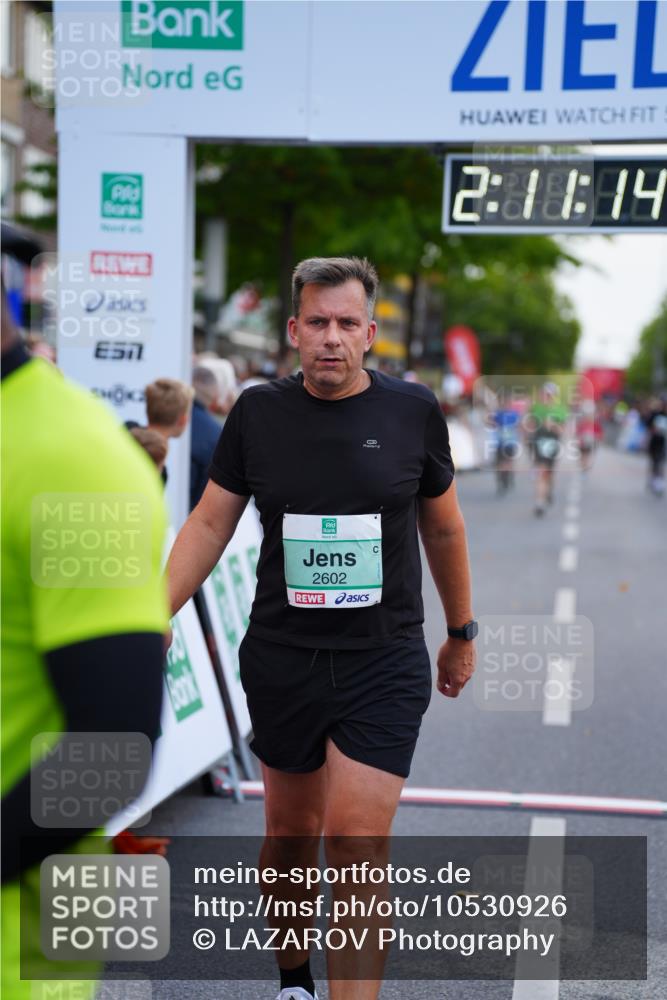 20.09.2026 - PSD Bank Halbmarathon LAZAROV Photography http://msf.ph/oto/10530926 20.09.2026 12:11:13 Ziel 1752, 2602, 2610, 3405, 3752, 4401, 4402 meine-sportfotos.de