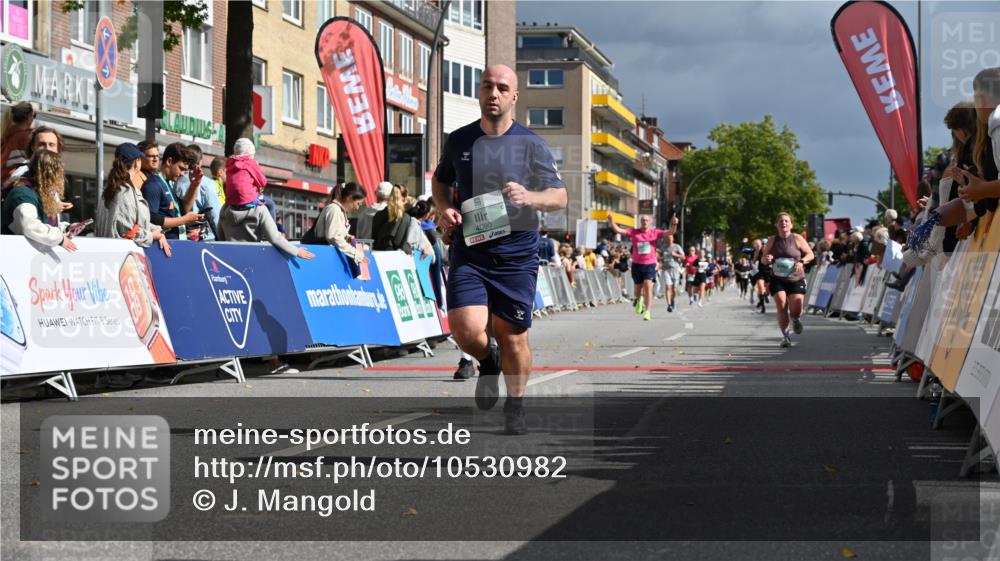 20.09.2026 - PSD Bank Halbmarathon J. Mangold http://msf.ph/oto/10530982 20.09.2026 12:16:17 Ziel 1611, 1971, 2114, 3248, 4090, 4221, 4222, 4619 meine-sportfotos.de