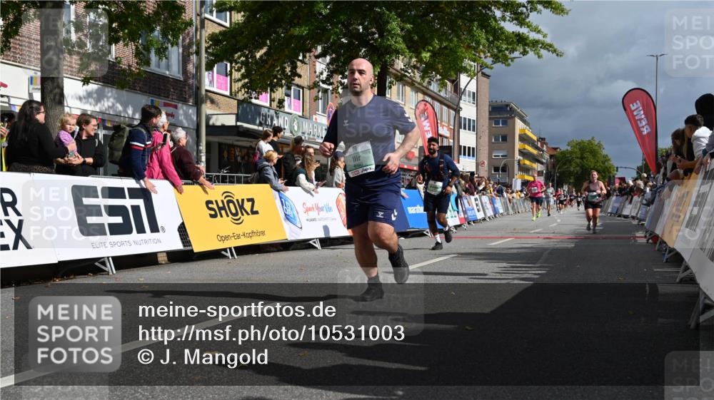 20.09.2026 - PSD Bank Halbmarathon J. Mangold http://msf.ph/oto/10531003 20.09.2026 12:16:18 Ziel 1611, 1971, 2114, 3248, 4090, 4619 meine-sportfotos.de