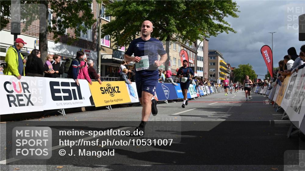20.09.2026 - PSD Bank Halbmarathon J. Mangold http://msf.ph/oto/10531007 20.09.2026 12:16:18 Ziel 1611, 1971, 2114, 3248, 4090, 4619 meine-sportfotos.de