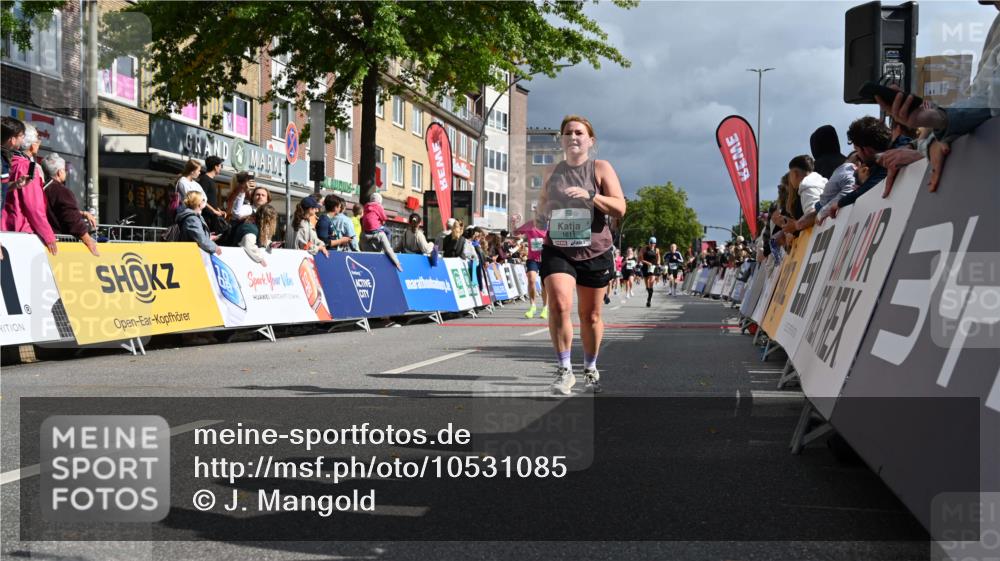 20.09.2026 - PSD Bank Halbmarathon J. Mangold http://msf.ph/oto/10531085 20.09.2026 12:16:22 Ziel 1611, 1649, 1971, 2070, 2114, 2792, 3318, 3719, 3911, 4090 meine-sportfotos.de