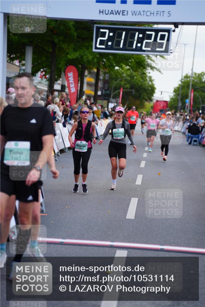 20.09.2026 - PSD Bank Halbmarathon LAZAROV Photography http://msf.ph/oto/10531114 20.09.2026 12:11:29 Ziel 1267, 1478, 2357, 2368, 2719, 2739, 2893, 3145, 3172, 3261, 3814 meine-sportfotos.de