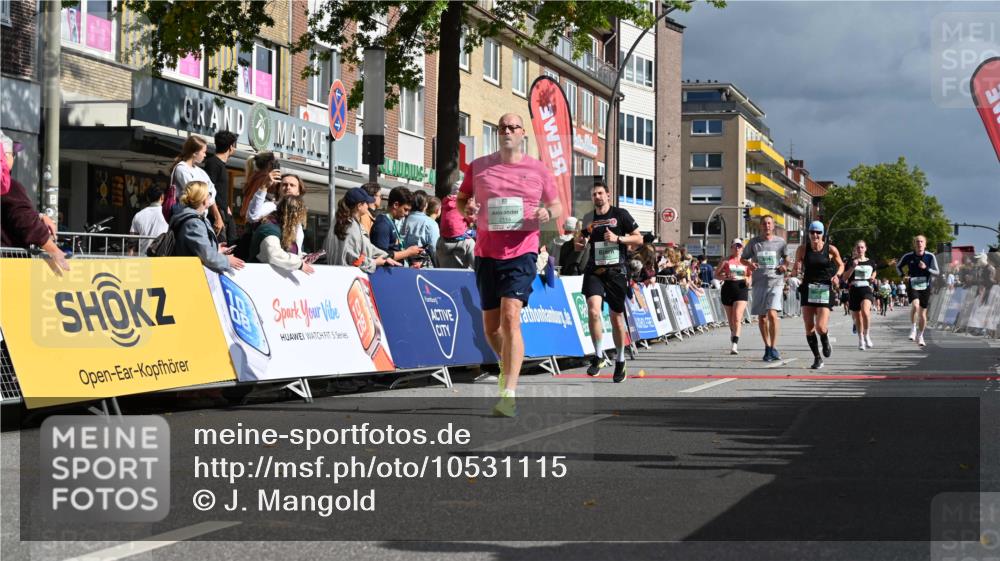 20.09.2026 - PSD Bank Halbmarathon J. Mangold http://msf.ph/oto/10531115 20.09.2026 12:16:24 Ziel 1611, 1649, 1971, 2070, 2114, 2792, 3318, 3719, 3911 meine-sportfotos.de