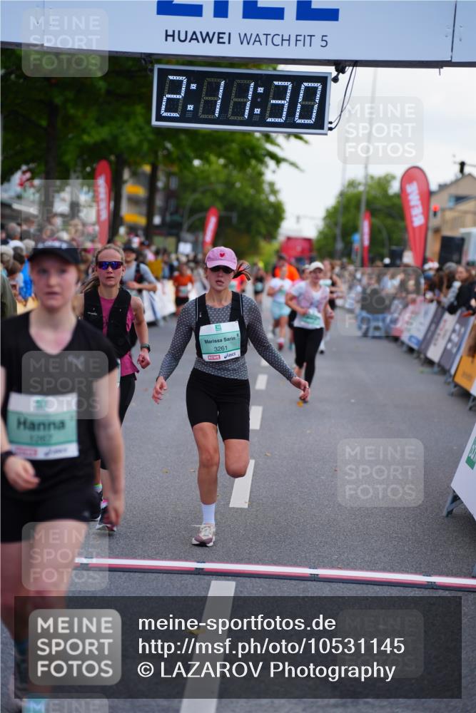 20.09.2026 - PSD Bank Halbmarathon LAZAROV Photography http://msf.ph/oto/10531145 20.09.2026 12:11:30 Ziel 1267, 1478, 2357, 2368, 2719, 2739, 2893, 3145, 3172, 3261, 3814, 4452 meine-sportfotos.de