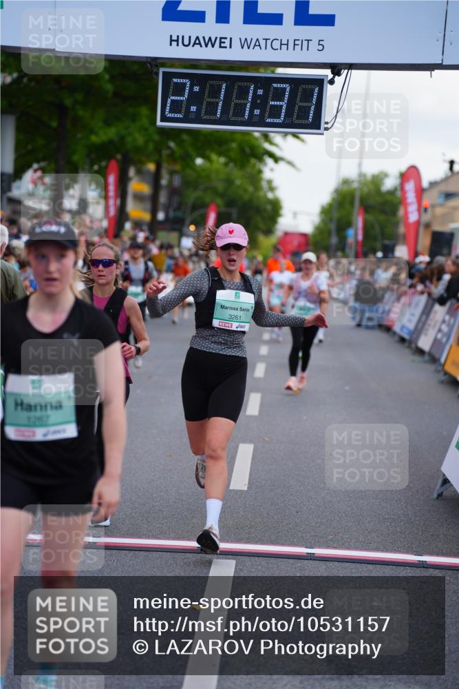 20.09.2026 - PSD Bank Halbmarathon LAZAROV Photography http://msf.ph/oto/10531157 20.09.2026 12:11:30 Ziel 1267, 1478, 2357, 2368, 2719, 2739, 2893, 3145, 3172, 3261, 3814, 4452 meine-sportfotos.de
