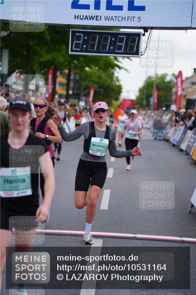 20.09.2026 - PSD Bank Halbmarathon LAZAROV Photography http://msf.ph/oto/10531164 20.09.2026 12:11:30 Ziel 1267, 1478, 2357, 2368, 2719, 2739, 2893, 3145, 3172, 3261, 3814, 4452 meine-sportfotos.de