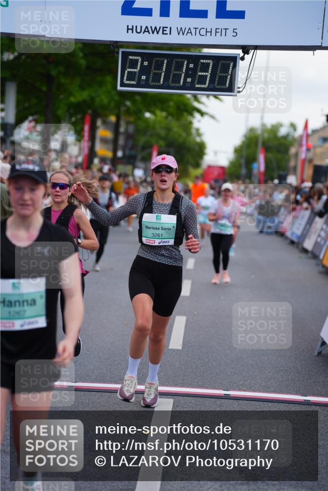 20.09.2026 - PSD Bank Halbmarathon LAZAROV Photography http://msf.ph/oto/10531170 20.09.2026 12:11:30 Ziel 1267, 1478, 2357, 2368, 2719, 2739, 2893, 3145, 3172, 3261, 3814, 4452 meine-sportfotos.de
