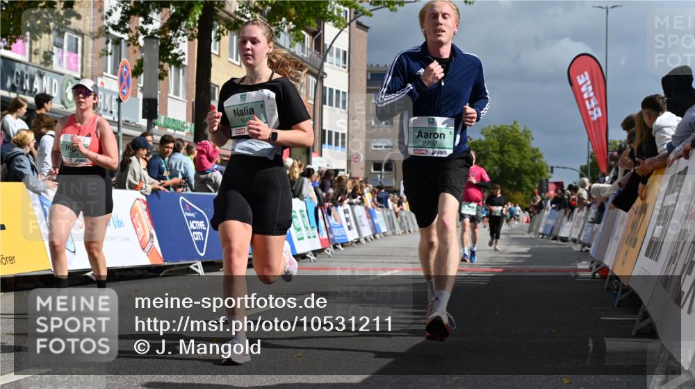 20.09.2026 - PSD Bank Halbmarathon J. Mangold http://msf.ph/oto/10531211 20.09.2026 12:16:30 Ziel 1649, 2070, 2114, 2574, 2646, 2792, 3274, 3318, 3719, 3911 meine-sportfotos.de