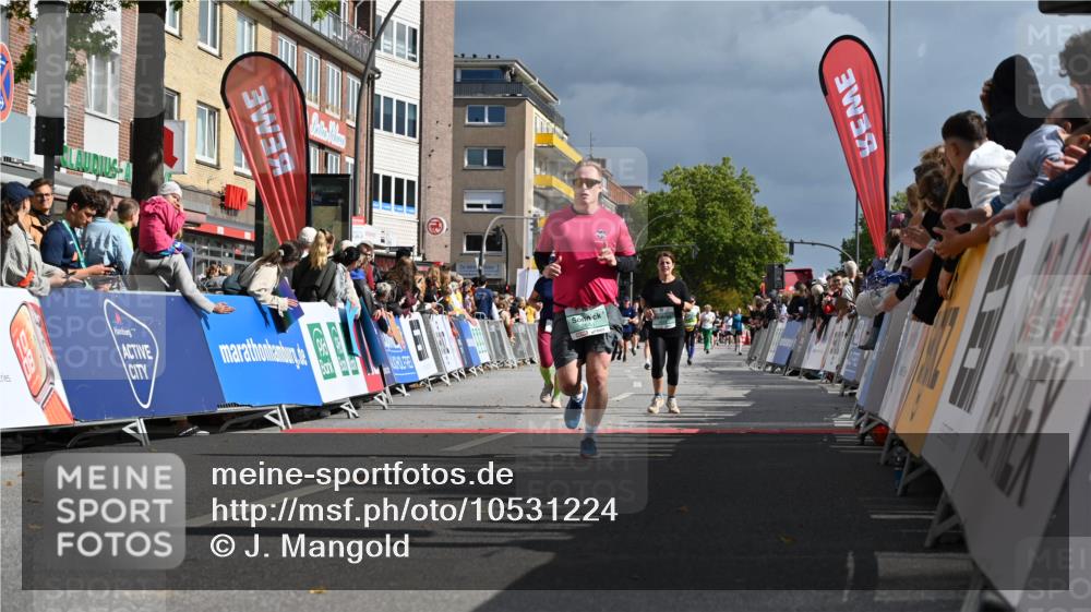 20.09.2026 - PSD Bank Halbmarathon J. Mangold http://msf.ph/oto/10531224 20.09.2026 12:16:32 Ziel 1649, 2070, 2574, 2646, 2792, 3274, 3318, 3719, 3911 meine-sportfotos.de