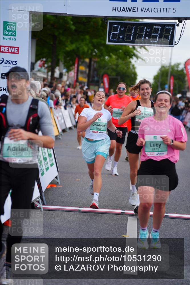 20.09.2026 - PSD Bank Halbmarathon LAZAROV Photography http://msf.ph/oto/10531290 20.09.2026 12:11:36 Ziel 1267, 1579, 2243, 2368, 2475, 3172, 3261, 3853, 3854, 4129, 4452 meine-sportfotos.de