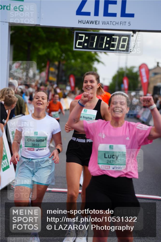 20.09.2026 - PSD Bank Halbmarathon LAZAROV Photography http://msf.ph/oto/10531322 20.09.2026 12:11:37 Ziel 1579, 2243, 2368, 2475, 3172, 3261, 3853, 3854, 4129, 4452 meine-sportfotos.de