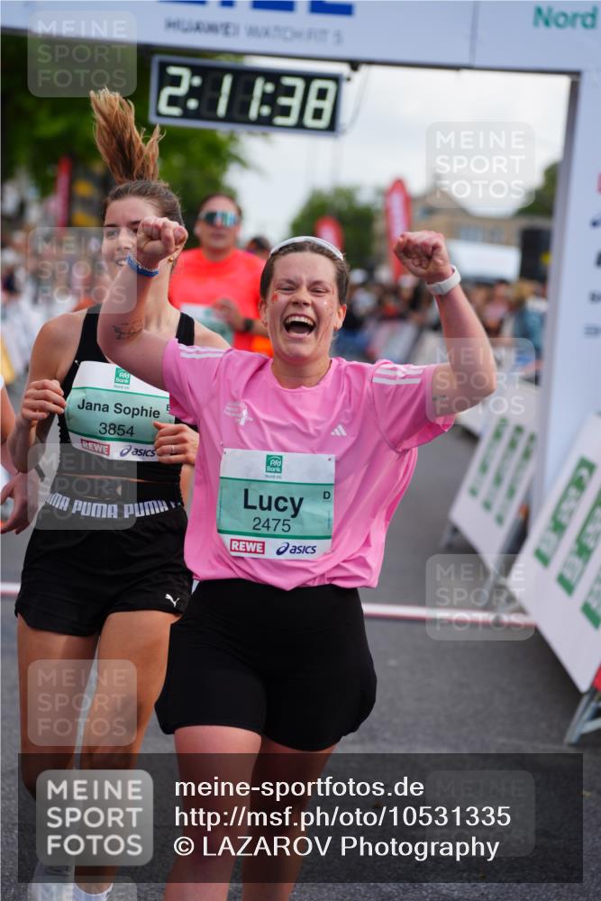 20.09.2026 - PSD Bank Halbmarathon LAZAROV Photography http://msf.ph/oto/10531335 20.09.2026 12:11:38 Ziel 1579, 2243, 2368, 2475, 3172, 3261, 3853, 3854, 4129, 4452 meine-sportfotos.de