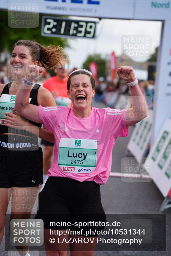 20.09.2026 - PSD Bank Halbmarathon LAZAROV Photography http://msf.ph/oto/10531344 20.09.2026 12:11:38 Ziel 1579, 2243, 2368, 2475, 3172, 3261, 3853, 3854, 4129, 4452 meine-sportfotos.de