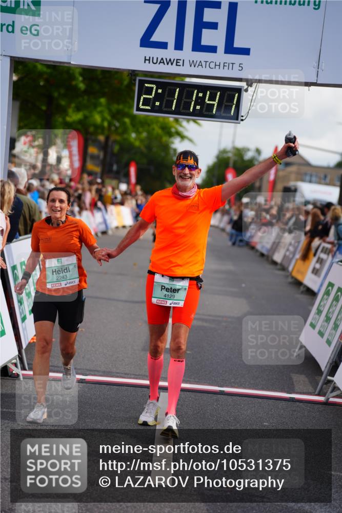 20.09.2026 - PSD Bank Halbmarathon LAZAROV Photography http://msf.ph/oto/10531375 20.09.2026 12:11:40 Ziel 1579, 2081, 2243, 2475, 3172, 3853, 3854, 4129, 4452 meine-sportfotos.de
